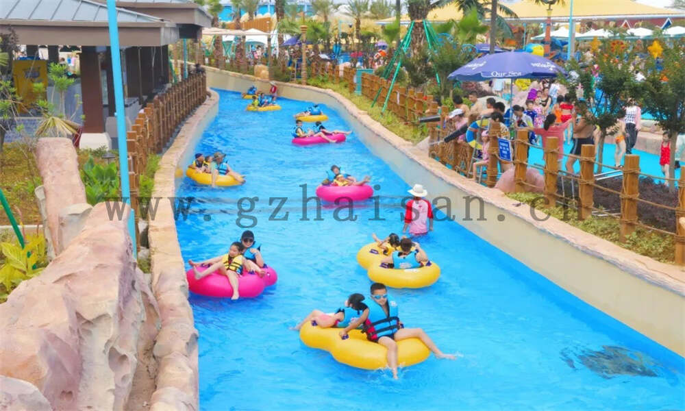 如何在水上乐园管理中优化园区的公共设施?